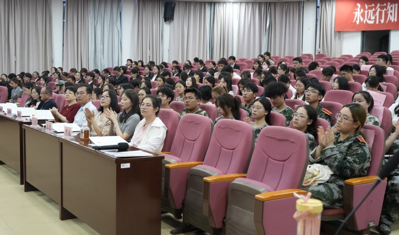 华体会官方端网站登录入口召开第二十一次团代会...